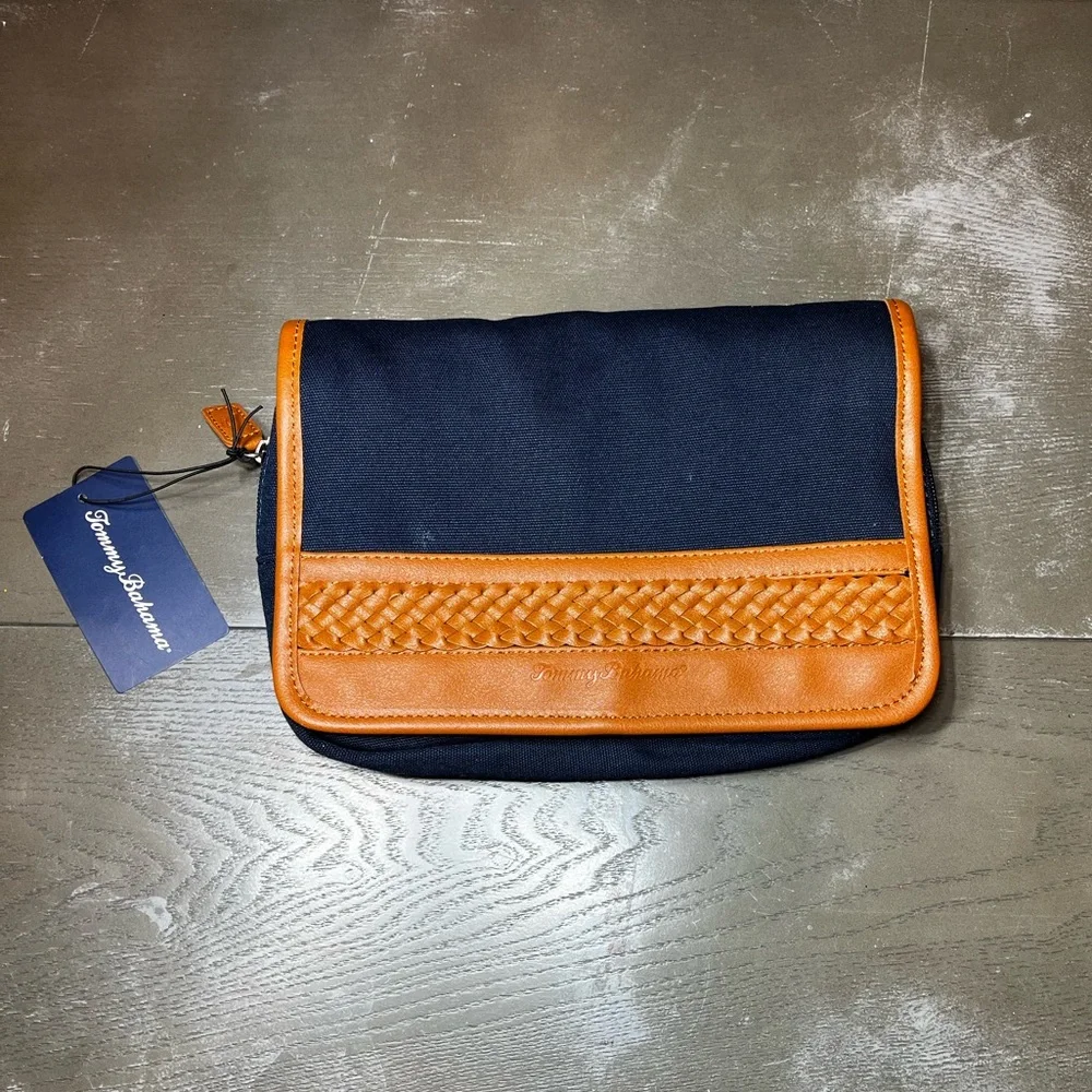 Tommy Bahama Travel Kit Navy Brown Zipper Hanging Bag NWT